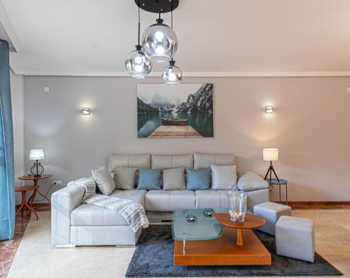 797 Holiday Rentals- Piso Con Amplia Terraza A Solo 1 Min De La Playa 贝纳尔马德纳 外观 照片