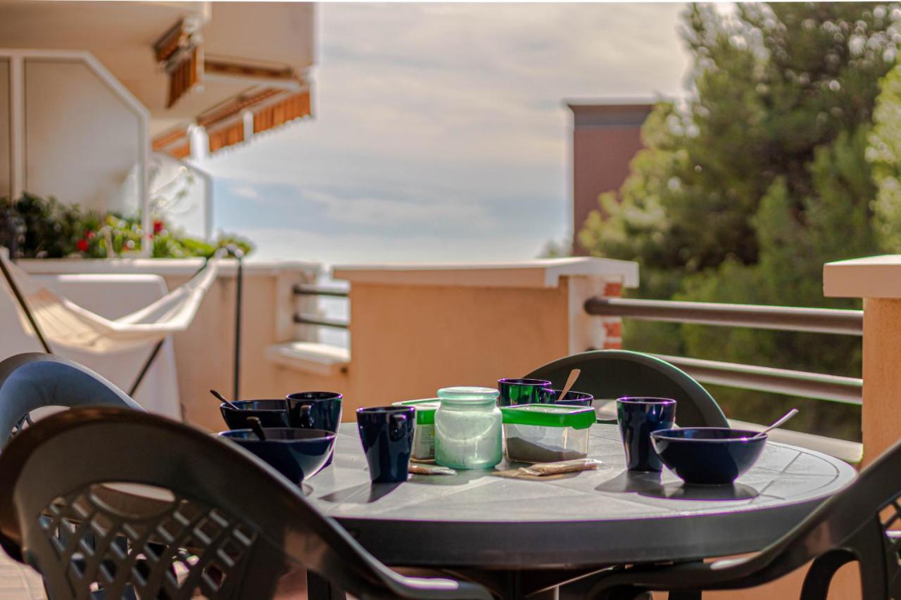 797 Holiday Rentals- Piso Con Amplia Terraza A Solo 1 Min De La Playa 贝纳尔马德纳 外观 照片